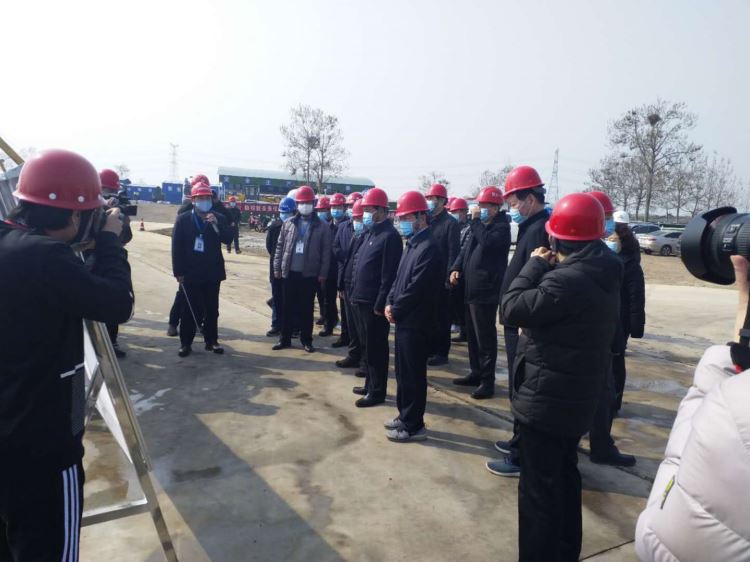 武國定副省長到小浪底北岸灌區(qū)調(diào)研